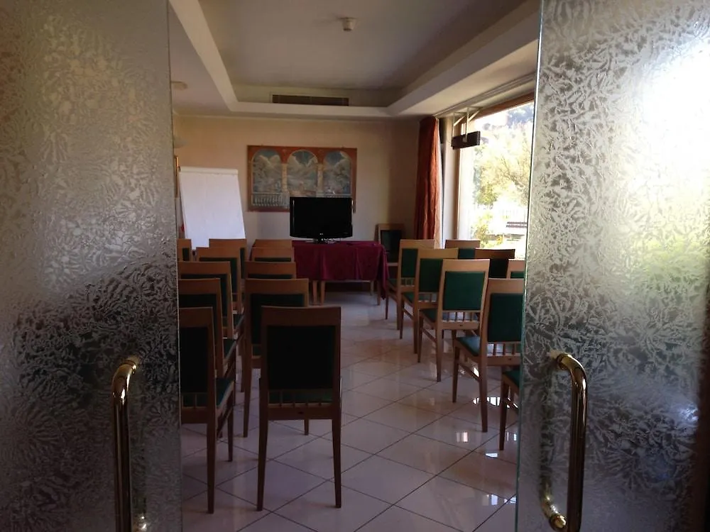La Fonte Hotel Ome