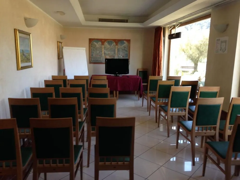La Fonte Hotel Ome